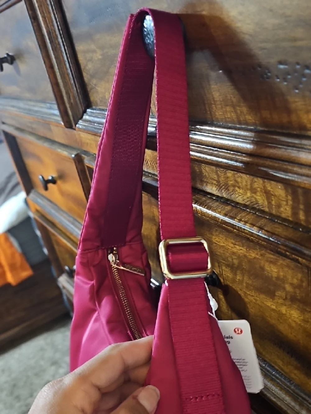 Lululemon City Essentials Shoulder Bag! Nwts, BRML! Gold Hardware, 4L
